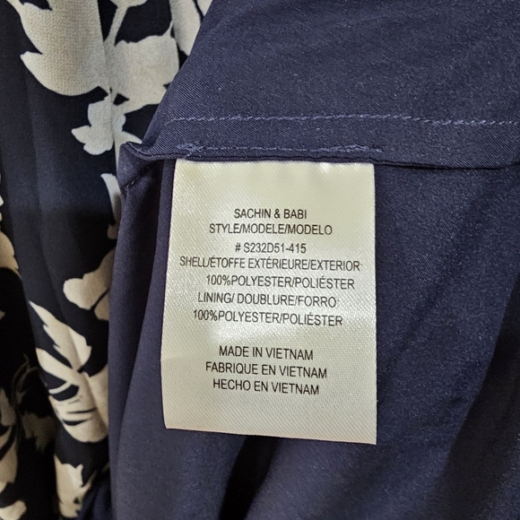 Sachin + Babi Chelsea Gown - Navy & Ivory Peony - Picture 7 of 8